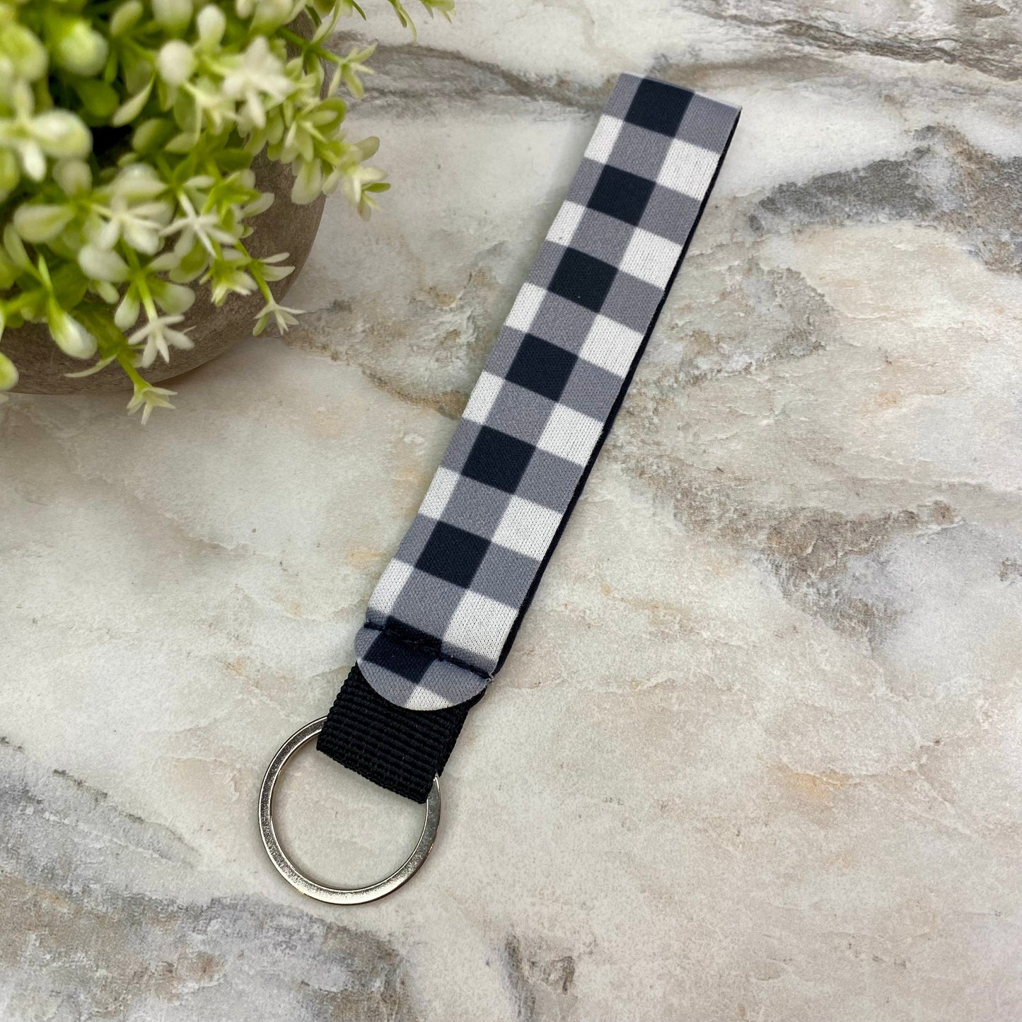 Wrist Lanyard with Keychain - Plaid