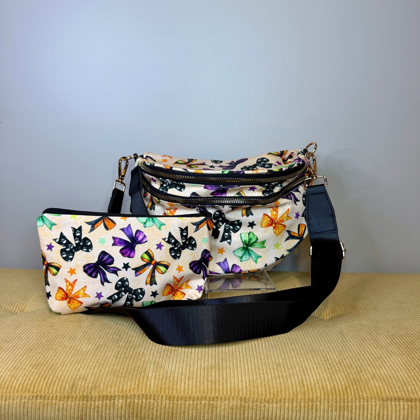 Bundled Set - Roni & Pouch - Halloween Bow