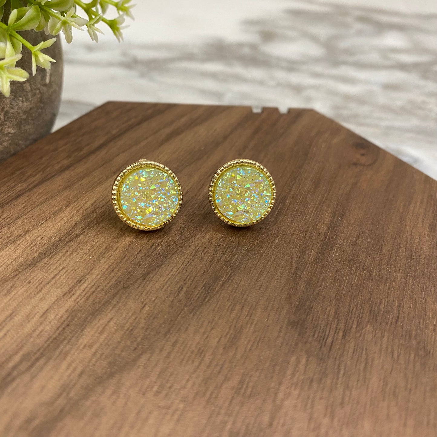 Druzy Stud Earrings - 12mm - Round Cream Yellow