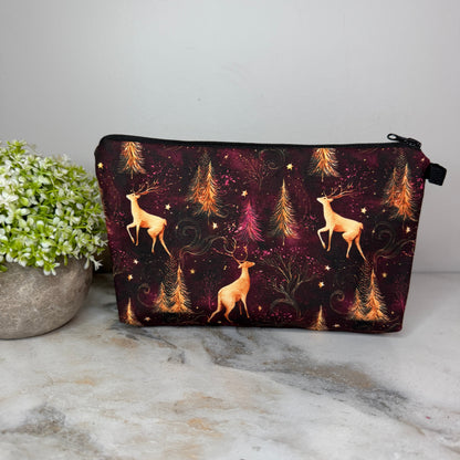Pouch - Christmas - Reindeer Tree Swirl