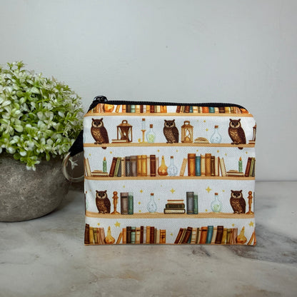 Mini Pouch - Book Owl Bookshelf
