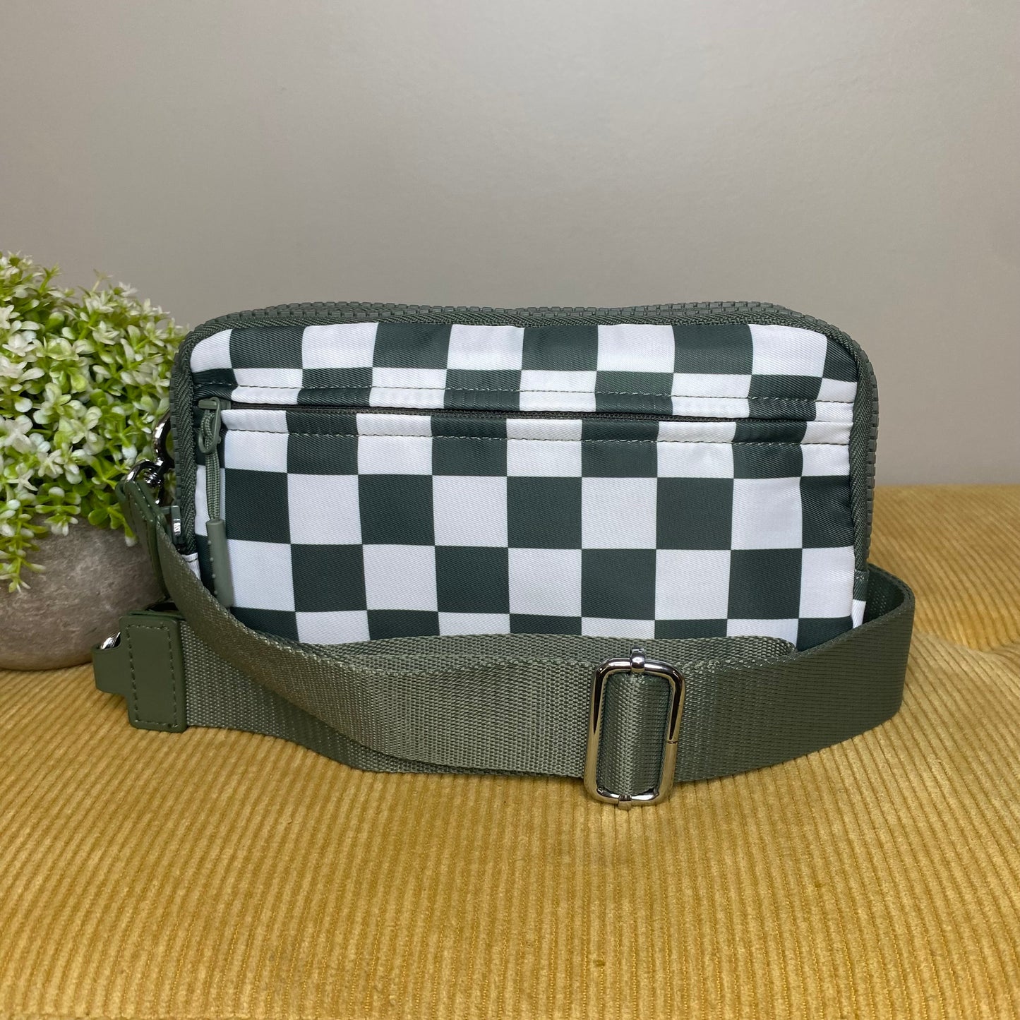 Remi - Nylon Crossbody Checkered
