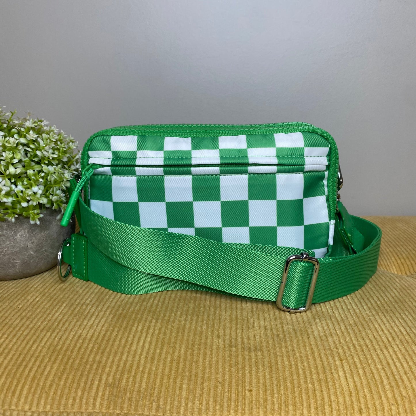 Remi - Nylon Crossbody Checkered