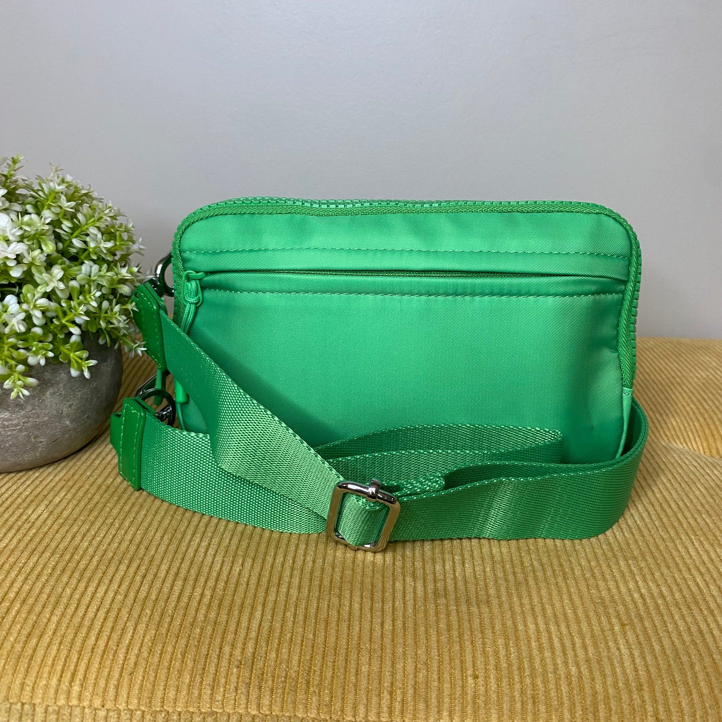 Remi - Nylon Crossbody Solid - PREORDER