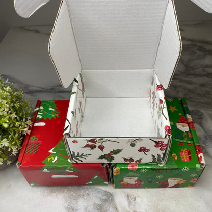 Christmas Gift Box with Crinkle Paper - Extra Small