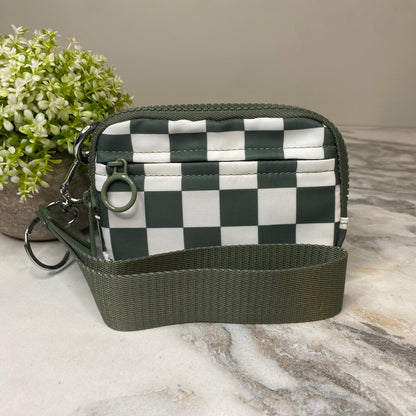 Rue - Nylon Wristlet Wallet - Checkered