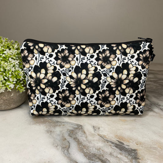 Pouch - Black White Cream Floral